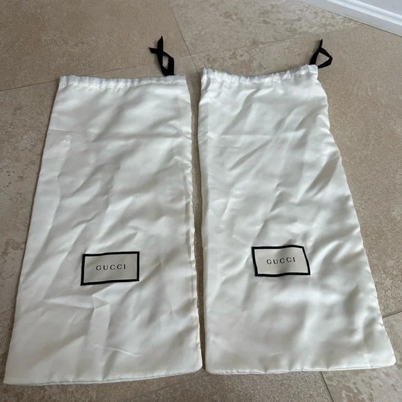 AUTHENTIC Gucci Ace Sneaker with Gucci Stripe - Picture 12 of 14